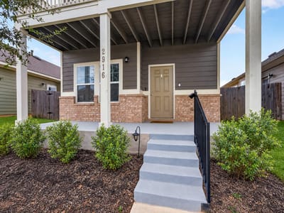 Photo 4 of 34 at 2916 Brand Iron DR - 2 bed 2 bath home