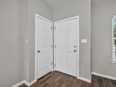 Photo 5 of 34 at 2916 Brand Iron DR - 2 bed 2 bath home