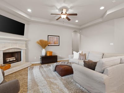 Living area at 2922 Bellamy CIR - 3 bed 2 bath home