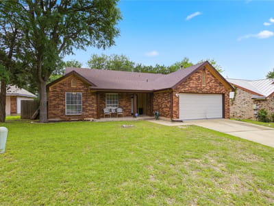 Primary bedroom at 2922 Wickersham Ln - 3 bed 2 bath home