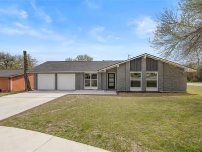 Photo 2 of 40 at 2927 Norwood hill ST - 3 bed 2 bath home
