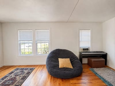 Property photo 3 at 2940 Eckert ST - 2 bed 1 bath home
