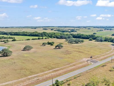 Photo 4 of 20 at 2961 FM 956 - Schulenburg, Schulenburg, TX
