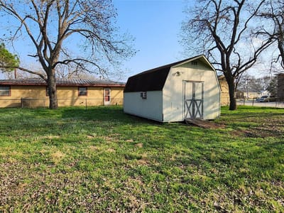 Primary bedroom at 3 Miller St - 3 bed 2 bath home