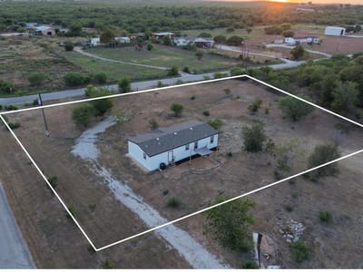 Property photo 2 at 30 Tower Rd - 4 bed 2 bath home