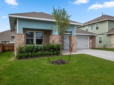 Property photo 3 at 300 Jeffers - 4 bed 3 bath home