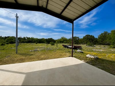 Living area at 300 Live Oak Hills CT - Rancho Encino Ph I, San Marcos, TX