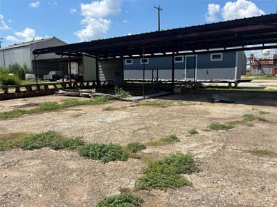 Kitchen at 300 W Hempstead-A St - Ot Giddings, Giddings, TX