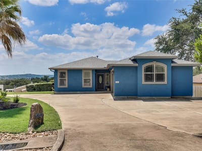 Property photo 5 at 3000 Constitution DR - 5 bed 2 bath home