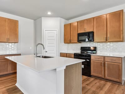Property photo 5 at 3000 Little Don DR - 5 bed 2 bath home
