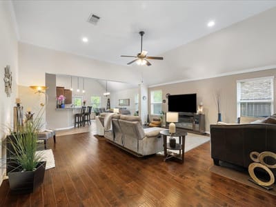 Primary bedroom at 3000 Rio Verde DR - 4 bed 2 bath home