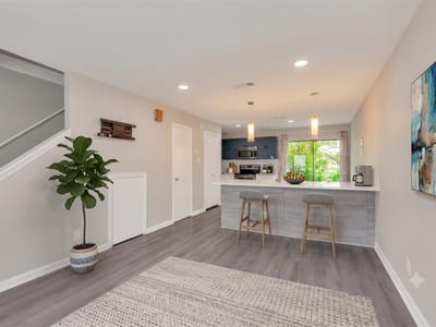 Property photo 2 at 3004 Whisper Oaks LN Unit #H - 2 bed 1 bath home