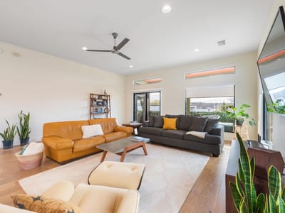 Living area at 3006 Garden Villa Ln - 3 bed 2 bath home
