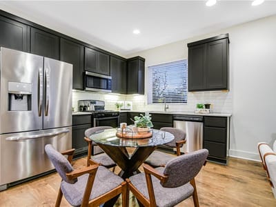 Property photo 3 at 3007 E 12th ST Unit #A - 1 bed 1 bath home