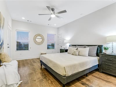 Property photo 5 at 3007 E 12th ST Unit #A - 1 bed 1 bath home