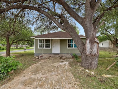 Kitchen at 3007 Michoacan DR - 2 bed 1 bath home