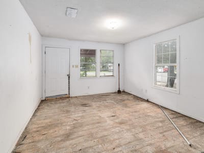 Primary bedroom at 3007 Michoacan DR - 2 bed 1 bath home