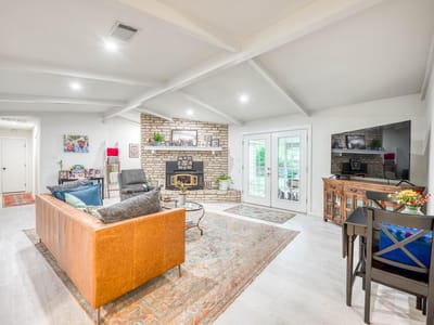 Primary bedroom at 301 6th ST - 5 bed 3 bath home