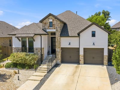 Property photo 3 at 301 Carpenter Hill DR - 4 bed 3 bath home