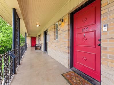 Primary bedroom at 301 E 34th ST Unit #107 - 1 bed 1 bath home