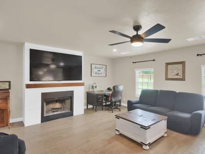 Primary bedroom at 301 N 8th ST - 3 bed 2 bath home