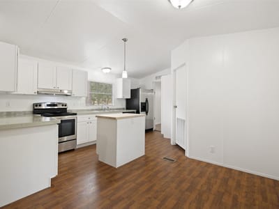 Property photo 3 at 301 Porter RD Unit #A - 3 bed 2 bath home