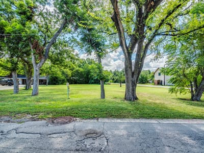 Property photo 4 at 301 Railroad ST - Midtown Square Sub, Buda, TX