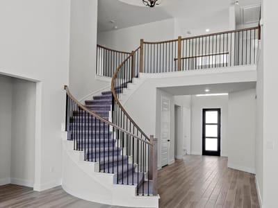 Property photo 2 at 301 Sheepdog DR - 5 bed 4 bath home
