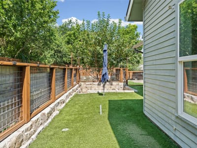 Property photo 2 at 301 W Stassney LN Unit #34 - 4 bed 3 bath home