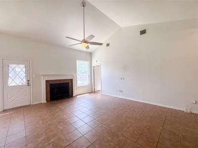 Property photo 3 at 3011 Jubilee TRL - 2 bed 2 bath home