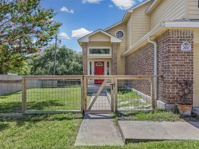 Primary bedroom at 3011 Wadsworth WAY - 3 bed 2 bath home