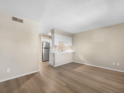 Primary bedroom at 3012 Whisper Oaks LN Unit #J - 1 bed 1 bath home