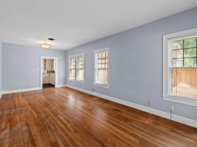 Kitchen at 3014 Hemphill PARK - 2 bed 1 bath home