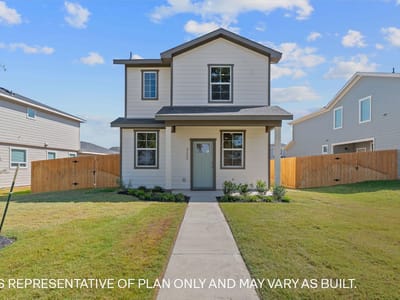 Living area at 302 Constanza Trl - 3 bed 2 bath home