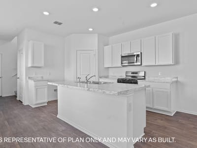 Bathroom at 302 Constanza Trl - 3 bed 2 bath home