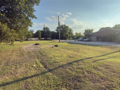 Property photo 3 at 302 E Parsons ST - Manor Town, Manor, TX