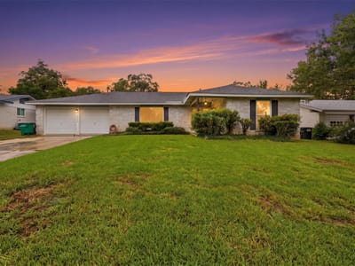 Photo 2 of 19 at 3023 Manila DR - 4 bed 2 bath home