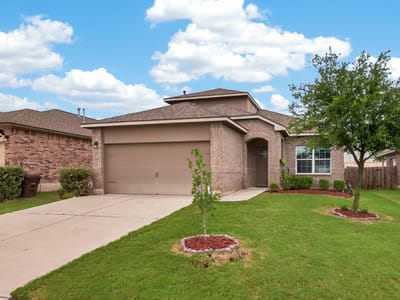 Kitchen at 3029 Blantyre BND - 4 bed 3 bath home