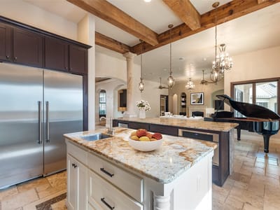Property photo 4 at 303 Camino Arbolago ST - 6 bed 4 bath home