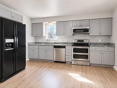 Photo 5 of 24 at 303 E AUSTIN Ave - 2 bed 2 bath home