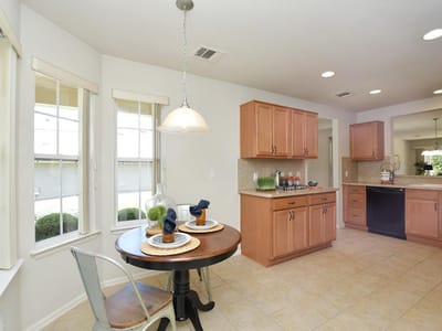 Property photo 5 at 303 Salt Creek LN - 3 bed 2 bath home