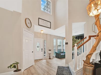 Living area at 3032 Prairie Blf - 5 bed 3 bath home