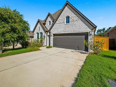 Living area at 304 Barton Oak TRL - 4 bed 3 bath home