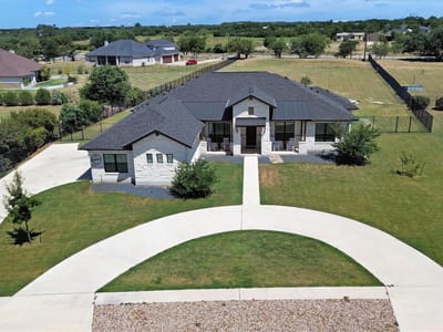 Property photo 3 at 304 Buffalo TRL - 4 bed 3 bath home