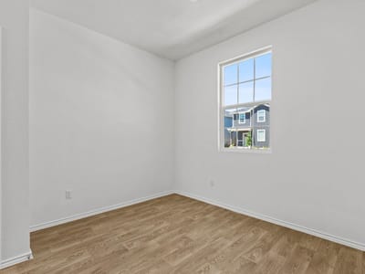 Property photo 5 at 304 Constanza TRL - 3 bed 2 bath home