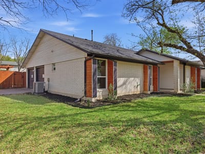 Kitchen at 304 Loganberry Ct - 3 bed 2 bath home
