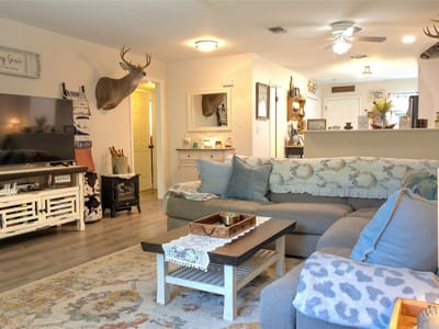 Primary bedroom at 304 Mildred ST - 3 bed 1 bath home