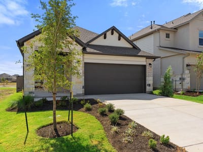 Photo 3 of 34 at 304 Rock Daisy Trail - 3 bed 2 bath home
