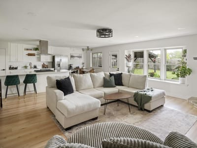 Living area at 304 Skyloop DR - 3 bed 2 bath home