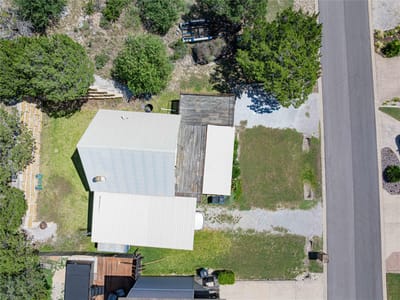 Property photo 4 at 304 Southwind RD - 2 bed 1 bath home